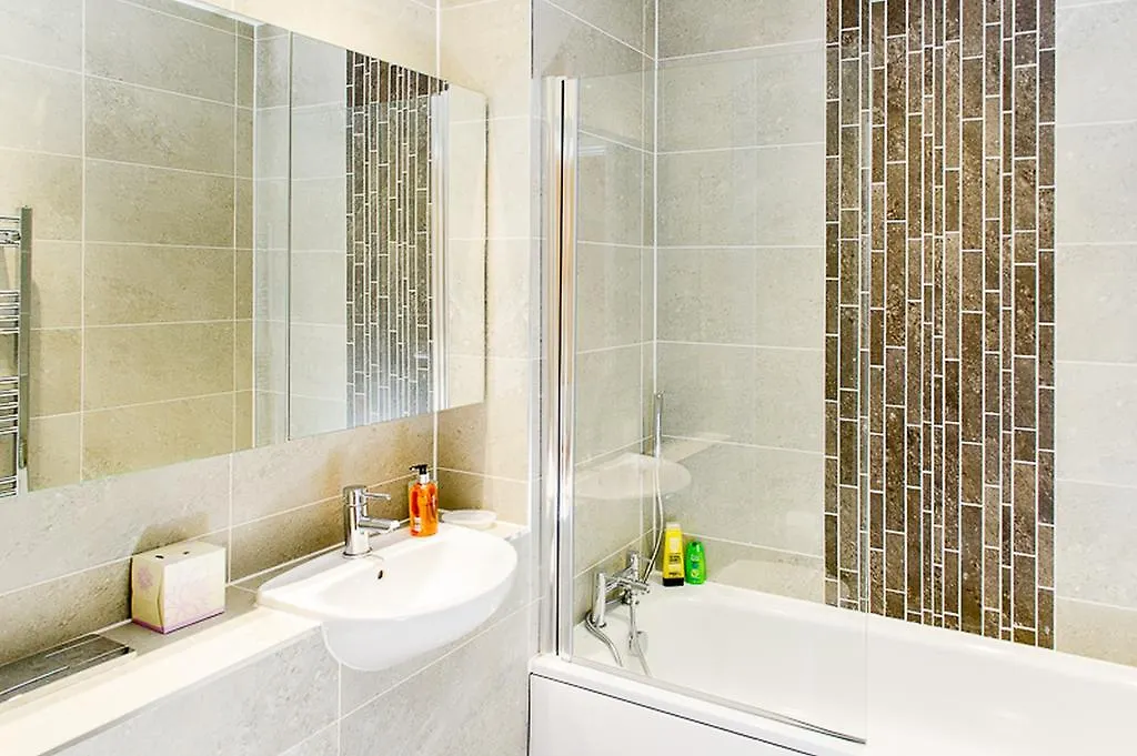 West Drayton  Stockley Apartments 0*, West Drayton (Middlesex) בריטניה