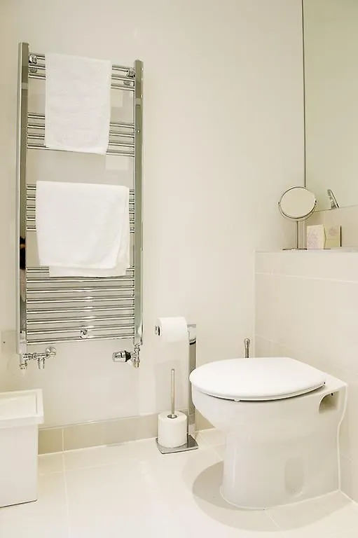 West Drayton  Stockley Apartments West Drayton (Middlesex)